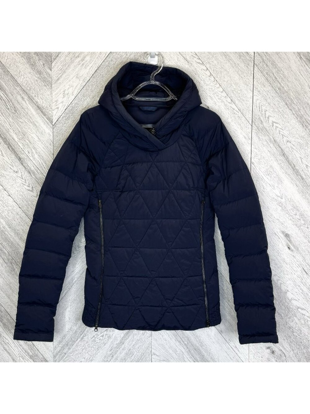 Lululemon Fluffed Up Pullover Down Jacket Hooded Inkwell Navy Blue Womens Size 6